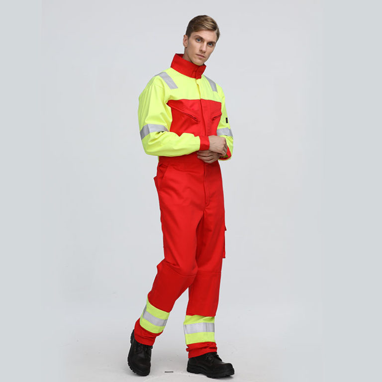 FR Safety Oil And Gas Resistant Protective Coveralls Clothing